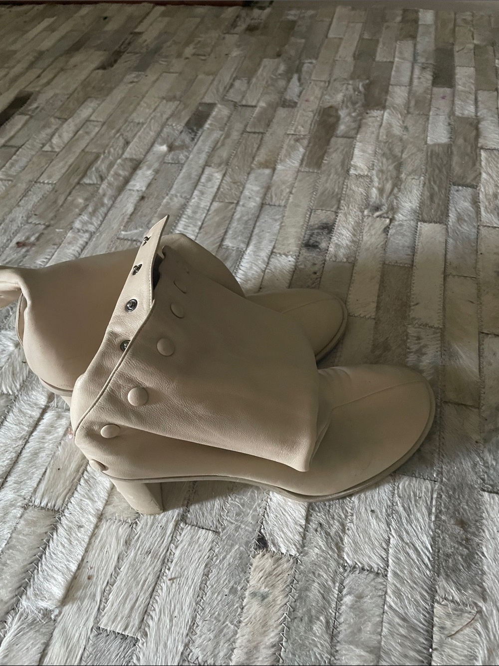 THE ROW teatime buttoned booties sz41 Women's Beige  Ankle Bootie - Picture 4 of 12